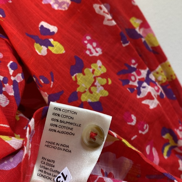 Maeve by Anthropologie Floral Red Long Sleeve Button Down Blouse - Picture 6 of 6